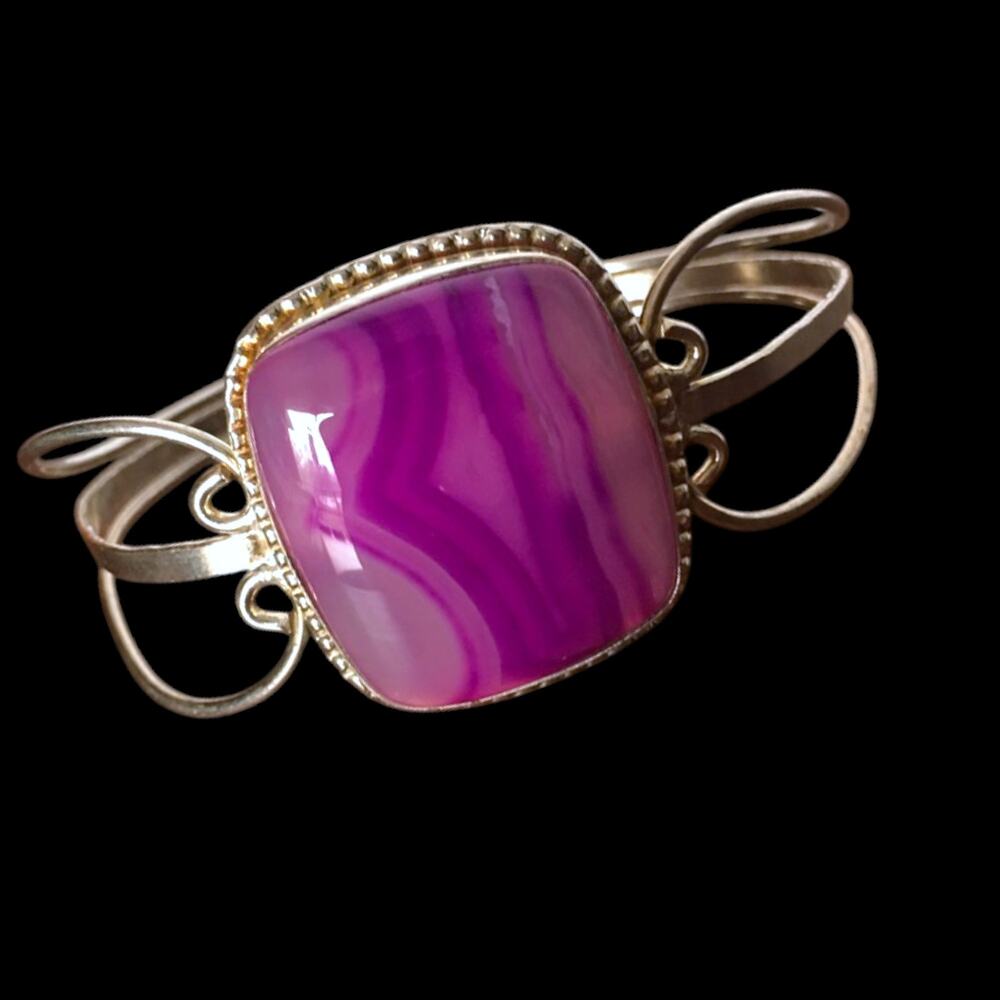 Magenta dyed agate silver tone cuff bracelet